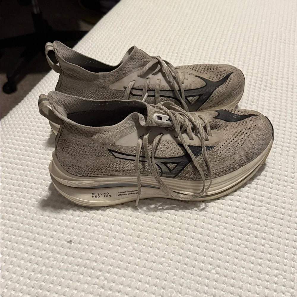 Mizuno NeoZen - Picture 2 of 5